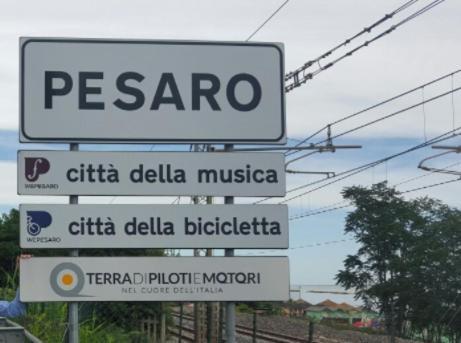 B&B I Tre Gatti Pesaro Exterior foto